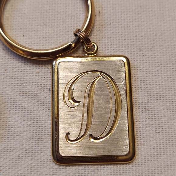 Key ring and brooch - Picture 2 of 5